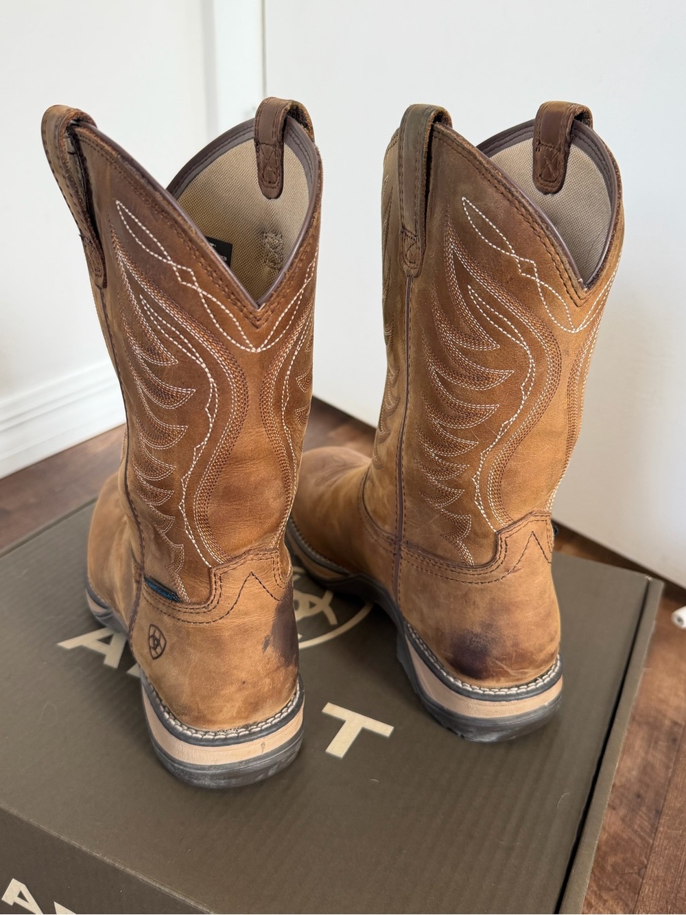 Ariat Women’s Anthem Boots - Picture 2 of 6